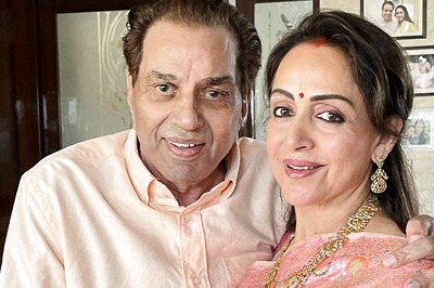 Hema Malini Celebrates Her 74th Birthday With Dharmendra, Says ‘Our Love Get Strengthened Each Year’
