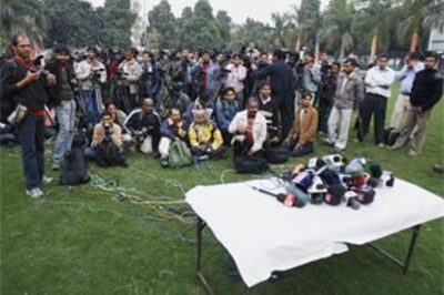 Govt agrees to stimulus package for media