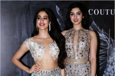 Forget Her Debut, I don't Even Know When Khushi is Returning to Mumbai, Says Janhvi