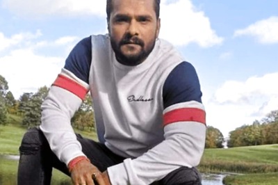 Bhojpuri Star Khesari Lal's Old Launda Naach Video Goes Viral