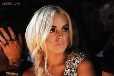 Lindsay Lohan to move to London?