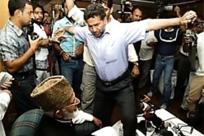 Geelani under house arrest