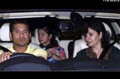 Tendulkar left numb by Mumbai attacks