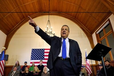 Trump Critic Chris Christie Ends White House Bid Ahead of Iowa’s Leadoff Caucuses