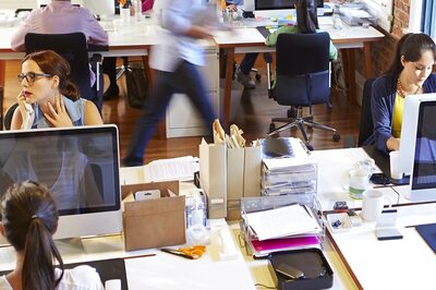 India's Services Sector Output Growth Hits 3-Month High in November on Strong Demand