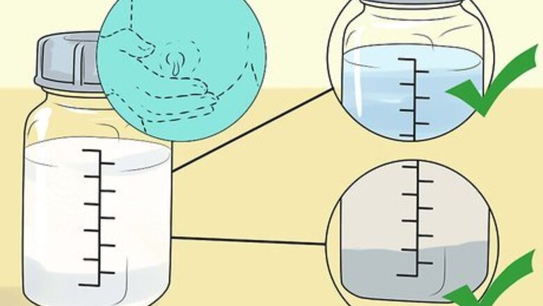 How to Know when Expressed Breast Milk is Spoiled