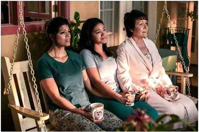 Jane the Virgin is Perfect Show for Romantics While You #StayHome During Coronavirus Outbreak