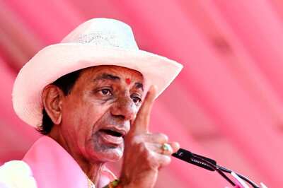 Big Blow to KCR, Telangana HC Quashes State’s Plea Challenging CBI Probe in MLAs Poaching Case