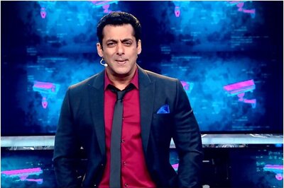 Bigg Boss 13 Day 68 Written Updates: Salman Khan Opens House Door for Contestants to Pick