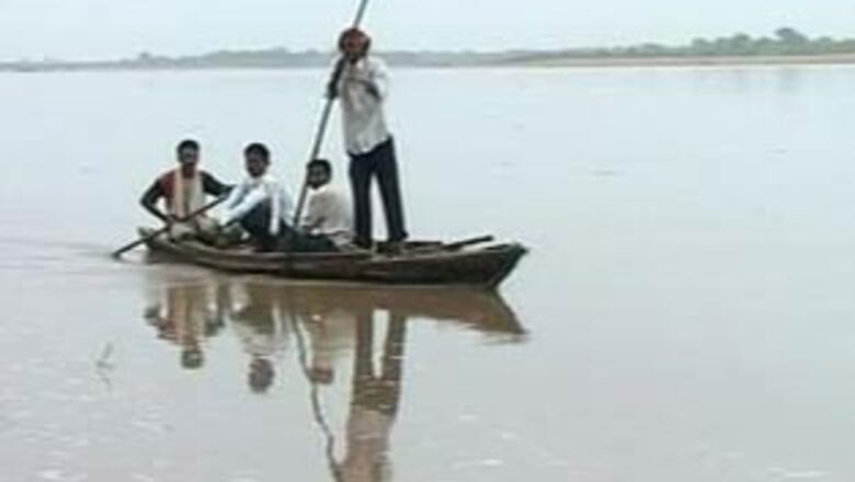 10 women drown, 20 missing in Maharashtra boat capsize