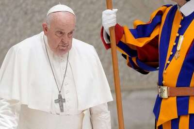 Pope Calls for Universal Ban on Surrogacy in Global Roundup of Threats to Peace and Human Dignity