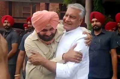 Capt Amrinder Has a big heart, There are No Issues, Says Sunil Jakhar After Meeting to Resolve Infighting