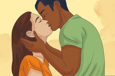 What to Know When Kissing a Gemini (What He's Saying and How to Kiss Him)