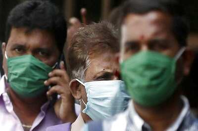 HC Asks Health Ministry to Consider Publishing Certain Changes in Pics on How to Wear Masks