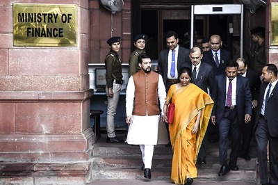 Amid Battle Against Worst Slowdown in 11 Yrs, FM's 'Feel Good' Plan for India: Rate Budget 2020 Here