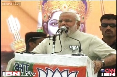 Modi capable of running successful government: Artists