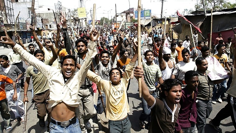 Bharat Bandh: Schools, Bus Services to Remain Shut Today As Dalits Gear Up to Protest