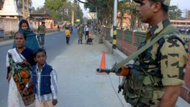 Rebels blow rail track in Assam before R' day