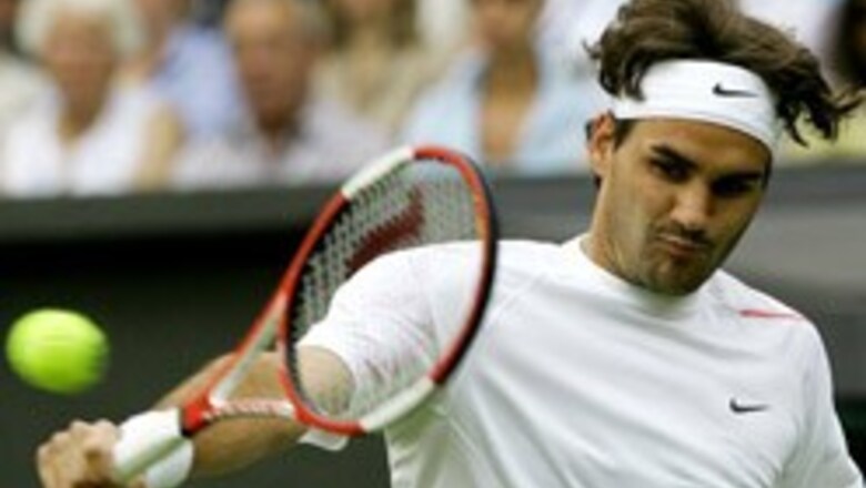 Federer wins first hometown title