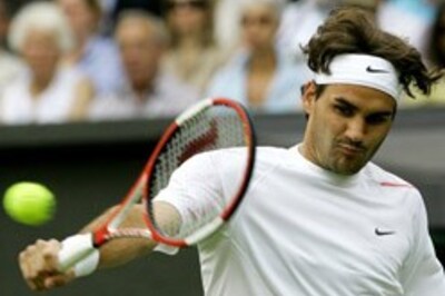 Federer wins first hometown title