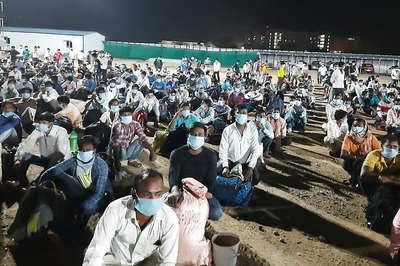 Telangana Govt to Send Migrant Workers on 40 Special Trains Daily for a Week Starting Tuesday