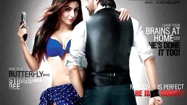 Shah Rukh Khan to Arshad Warsi: 5 under-performing Bollywood detectives
