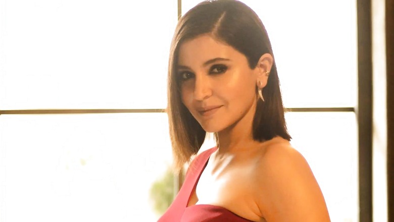 On Anushka Sharma's Birthday, Watch Ainvayi Ainvayi, Dance Pe Chance, and Other Top Songs of the Actress