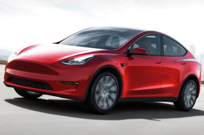 Tesla Model Y Crashes in US While in 'Full Self-Driving' Mode, Suffers Severe Damage