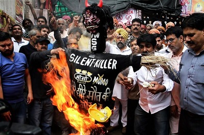 BJP Legislator Demands Ban on Momos, Calls it 'Silent Killer'