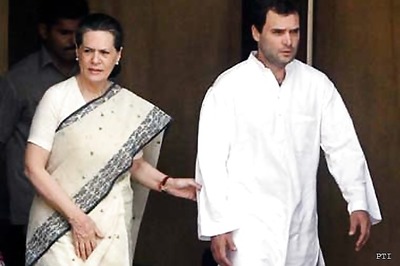 LS polls: Booklets against Sonia, Rahul Gandhi dispensed in Amethi