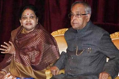 India's first lady Suvra Mukherjee dies
