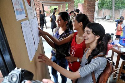 University of Delhi‬ First Cut-off List Released, Highest is 99.66% for Electronics