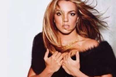Britney to 'cover up' in the New Year