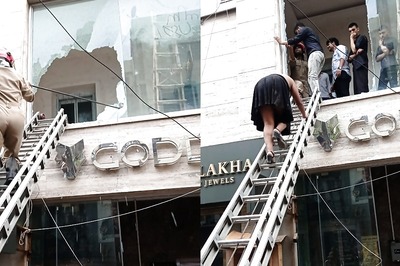 Delhi: 10 People Stuck in Lift At South-Ex Night Club Rescued After 10 Hours