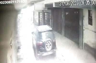 WATCH | Moments Before Arrest, Did Rape-Accused Delhi Govt Officer Try To Escape?