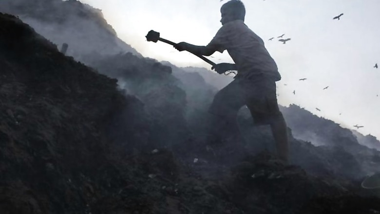 Gautam Gambhir Asks Cleanest City Indore to Lend Helping Hand in Garbage Mess of Delhi's Gazipur