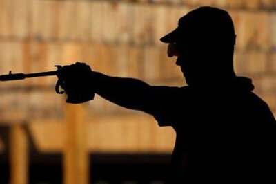 Russian Guards Fire on North Korean Fishermen, Five Injured