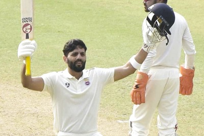 Ranji Trophy 2022-23: Dhruv Shorey Registers Ton for Delhi Against Andhra
