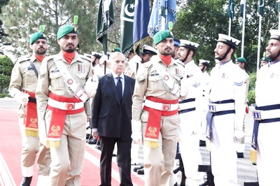 'ISI Had Even Failed to Detect Osama in Abbottabad': Allies, Oppn Unite as Pak PM Shehbaz Sharif Cedes Territory to Spy Agency