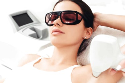 Waxing, Shaving Or Laser: Which Hair Removal Method Is Best?
