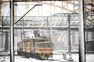 US: Icy storm slams Southwest, over 1000 flights cancelled