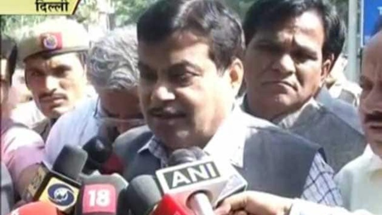 Gadkari allows allocation of Rs 32 crore to UP to deal with drought-like situation