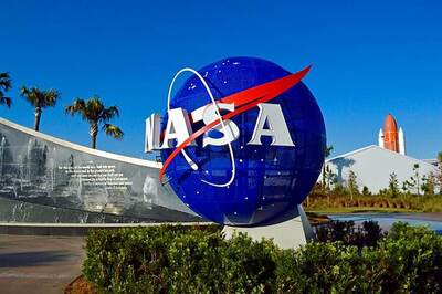 NASA to Test-Fire Booster for World's Most Powerful Rocket