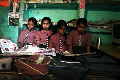 Delhi government reduces syllabus of students upto Class 8 by 25%