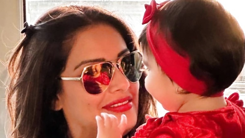 Bipasha Basu's Daughter Tries To Spell Her Name In Mom's Workout Video