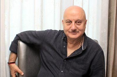 Soni Razdan Offers Health Tips to Anupam Kher