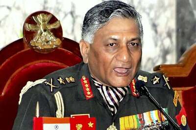 Centre fooling people on one rank, one pension: VK Singh