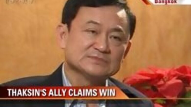 Thaksin considers returning home from exile