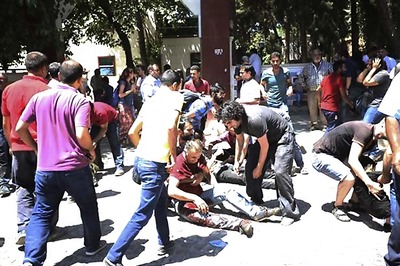 Turkey: Blast kills 28, injures scores near Syrian border