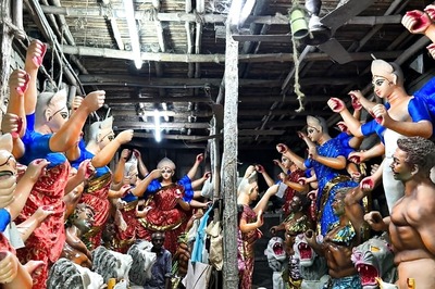 No Rains During Durga Puja Till Ashtami, Possibility of Drizzle, Moderate Rain on Remaining Days